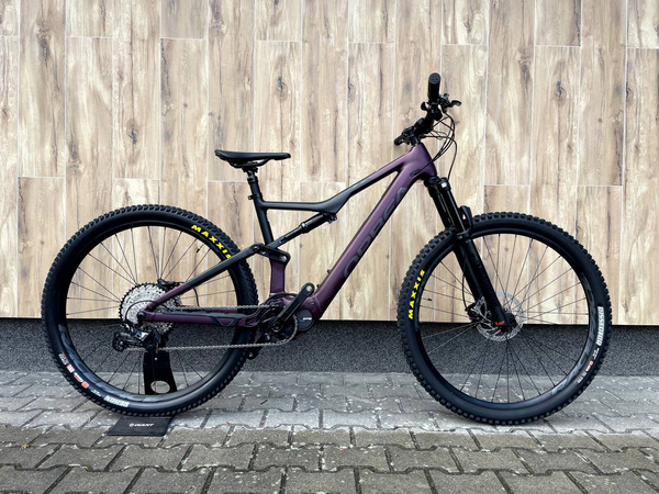 Rower elektryczny Orbea E-MTB Rise H30 EP8 540Wh fioletowo-czarny 2022