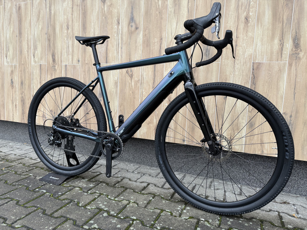 Potestowy rower gravel elektryczny Octane One E-GRD Dark Teal Metallic