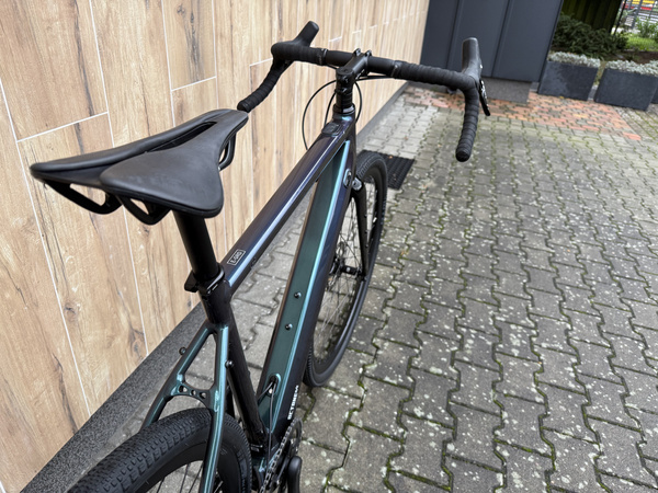 Potestowy rower gravel elektryczny Octane One E-GRD Dark Teal Metallic