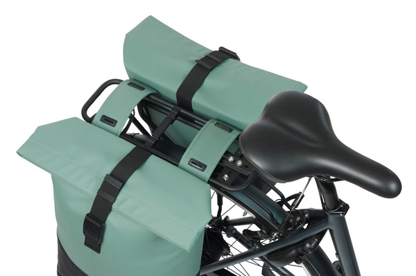 Sakwa na bagażnik podwójna Basil Cove (srebrnozielono-czarna 28-32 litry)