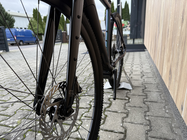 Potestowy rower gravel elektryczny Octane One E-GRD Dark Teal Metallic