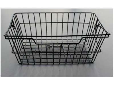 Kosz tylny na bagażnik BASIL BASKET-3 + haczyki mocujące Bottom hooks, stalowy czarny