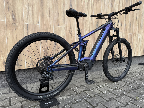 Używany rower elektryczny MTB Trek Powerfly FS 5 (2019) fioletowy - nowy napęd