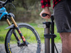 Pompka stacjonarna BLACKBURN CHAMBER TUBELESS 160psi (grafitowa)