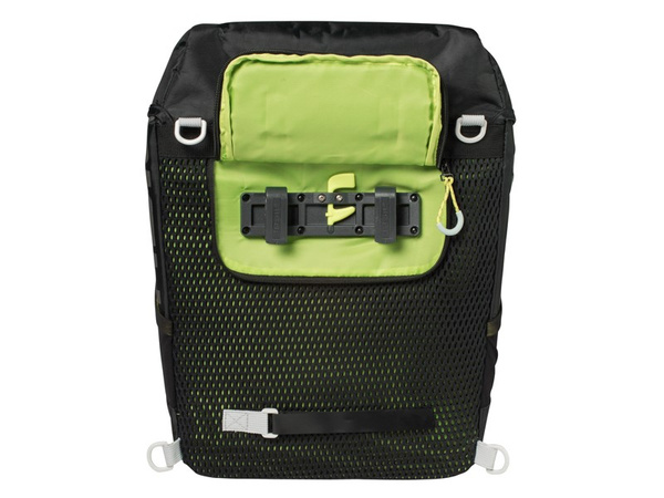 Sakwa na bagażnik pojedyncza Basil Miles Daypack (17 litrów)