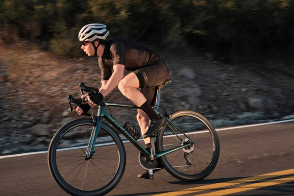 Siodełko sportowe karbonowe Giant Fleet SLR