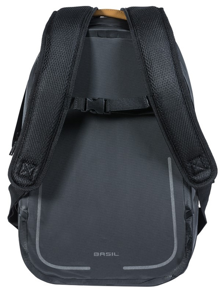 Plecak BASIL URBAN DRY BACKPACK 18L, mocowanie na haki Hook-On System, matt black (WYPRZEDAŻ -50%)