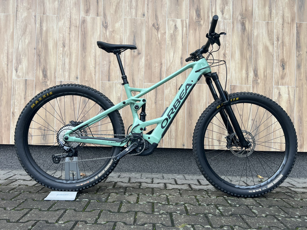 Używany rower elektryczny MTB Orbea Wild H20 (2022) zielony