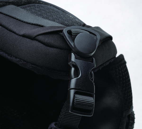 Kask narciarski dziecięcy TRIPOINT 203 Constance (czarny)