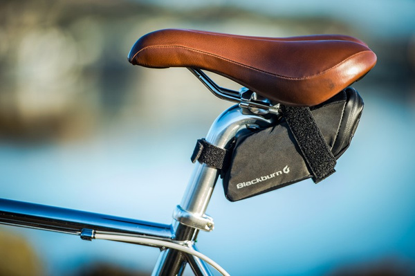 Torba pod siodełko BLACKBURN GRID REFLECTIVE  (czarna)
