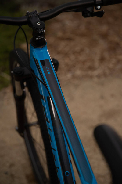 Rower MTB Giant ATX (2022) Vibrant Blue