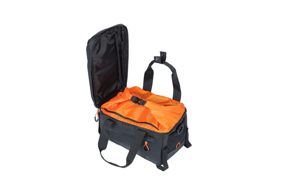 Torba na bagażnik Basil Miles Tarpaulin (7 litrów)