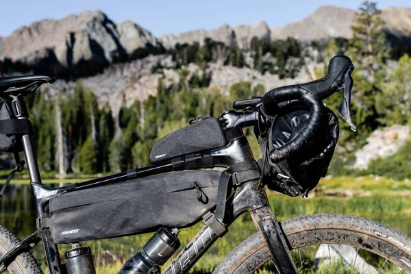 Torba na ramę Giant H2PRO 4L