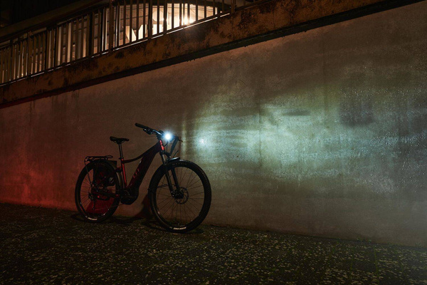 Lampka przednia Giant Recon E HL 100