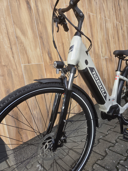 Rower trekkingowy elektryczny Tabou Mono Up 1.0 (szaro-czerwony 2026)