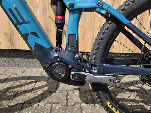 Używany rower elektryczny MTB Trek Rail 9 (2019) niebieski
