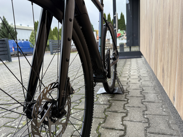 Potestowy rower gravel elektryczny Octane One E-GRD Dark Teal Metallic