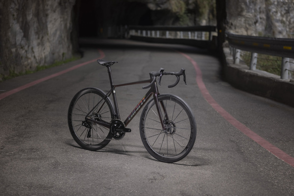 Rower szosowy Giant TCR Advanced SL 0 DA (2025) | karbonowy | Black Lava