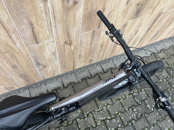 Używany rower elektryczny MTB Orbea Rise H30 EP8