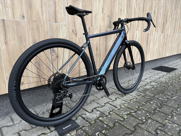 Potestowy rower gravel elektryczny Octane One E-GRD Dark Teal Metallic