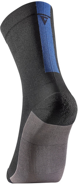 Skarpetki Giant Elevate (edycja limitowana)