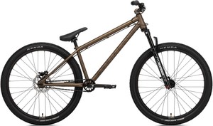 Rower dirt NS Bikes Metropolis 1