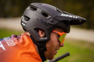 Kask MTB Giant Realm MIPS Matte Black